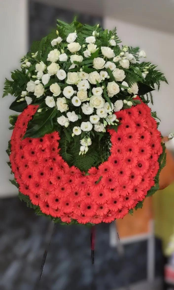 Wreath with Gerbera and Roses | ծաղիկներ, ծաղկեպսակներ, բույսեր Երևան