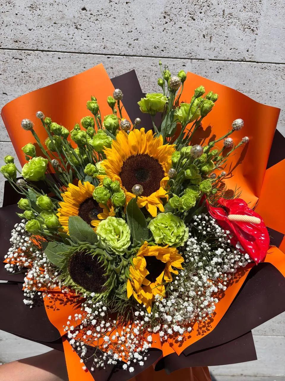 A bunch of sunflowers | ծաղիկներ, ծաղկեպսակներ, բույսեր Երևան