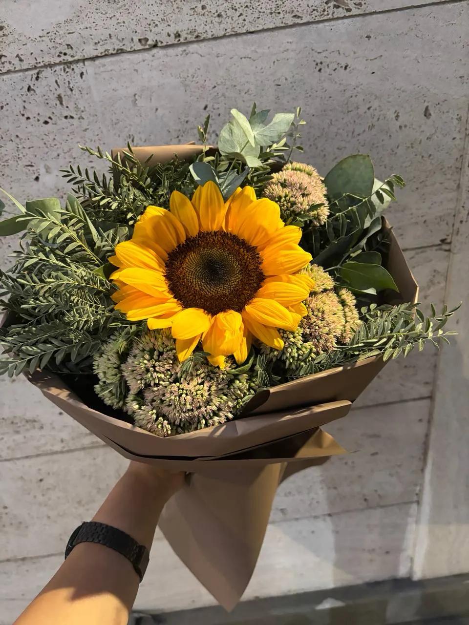 Bunch "Sunflower" | ծաղիկներ, ծաղկեպսակներ, բույսեր Երևան