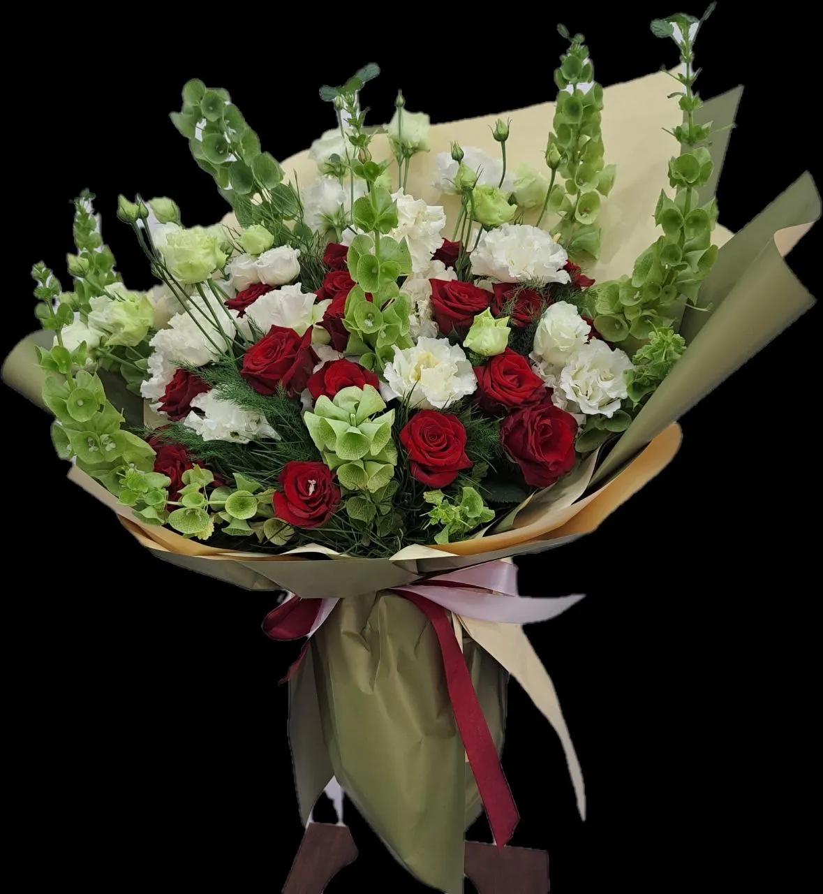 Roses and lisianthus in one bouquet | ծաղիկներ, ծաղկեպսակներ, բույսեր Երևան