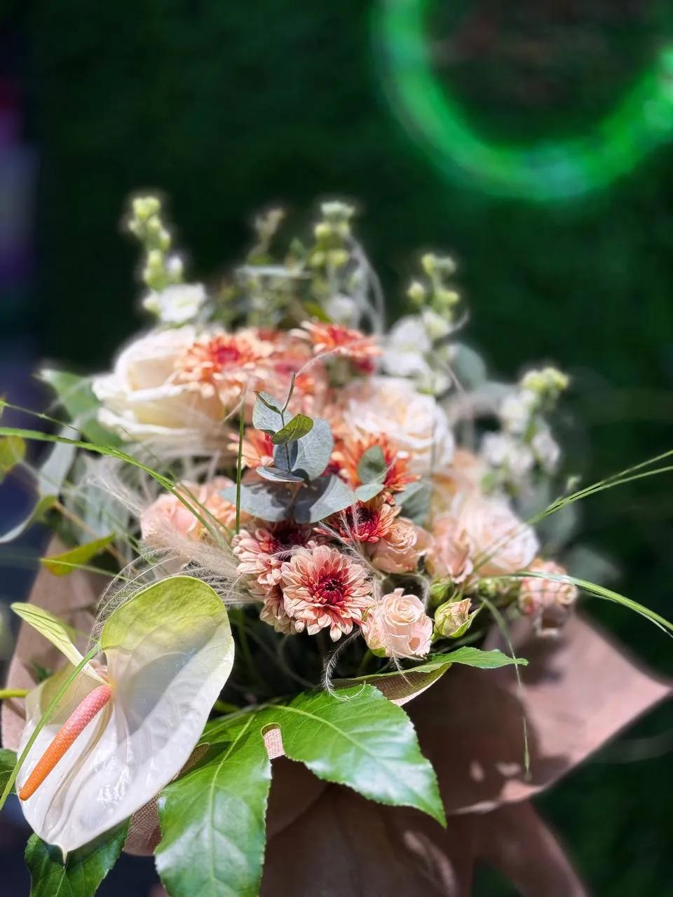 An elegant floral mix | ծաղիկներ, ծաղկեպսակներ, բույսեր Երևան