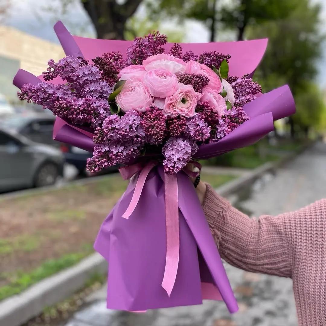 Bunch "Violet" | ծաղիկներ, ծաղկեպսակներ, բույսեր - առաքում Երևան Bunch "Violet" | ծաղիկներ, ծաղկեպսակներ, բույսեր - առաքում Երևան